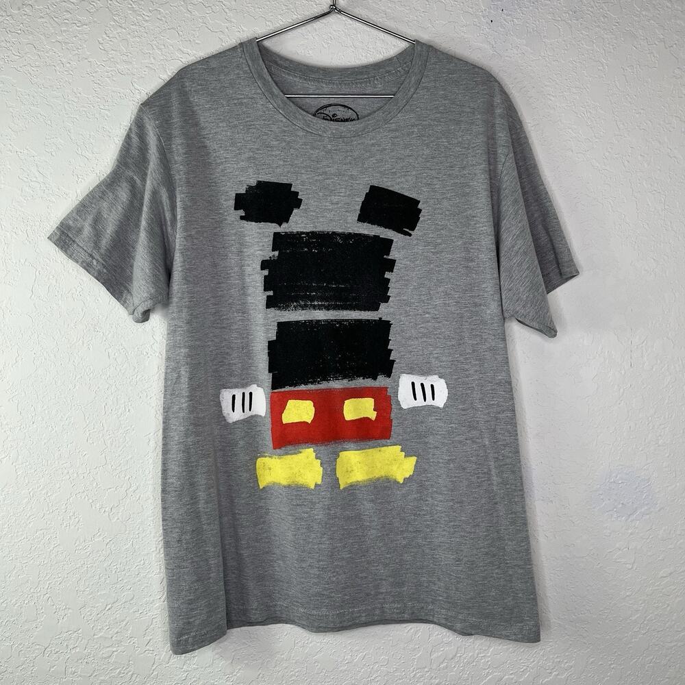 Disney Mickey Mouse Abstract Graphic Print tee short sleeve Size M, Disneyland
